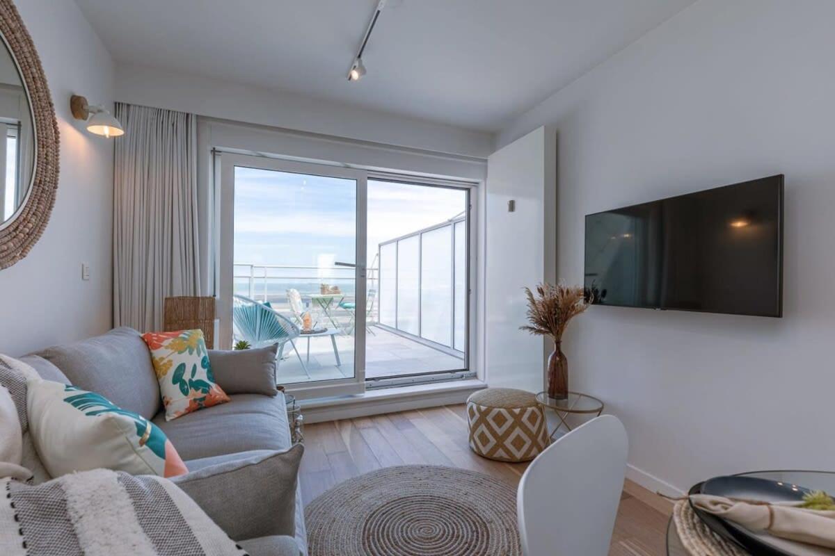 Huswell - Stunning Seafront Apartment Knokke-Heist Exterior photo